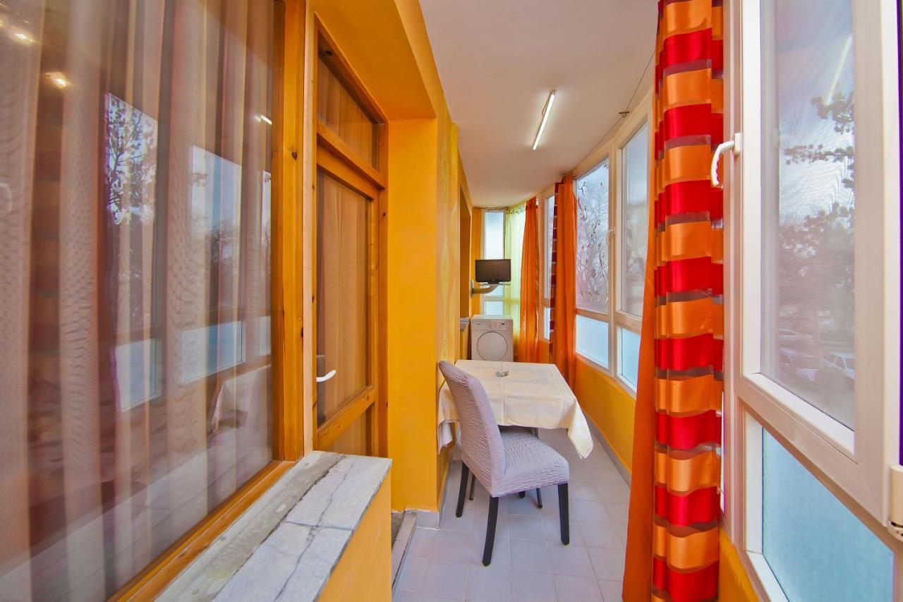 Perla 2-Bdrm In The Heart Of The City Varna Dış mekan fotoğraf
